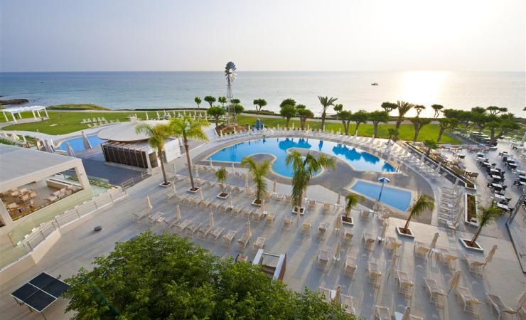 Hotel Pernera Beach