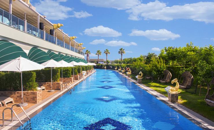 Izby s privátnym bazénom v hoteli Delphin Imperial