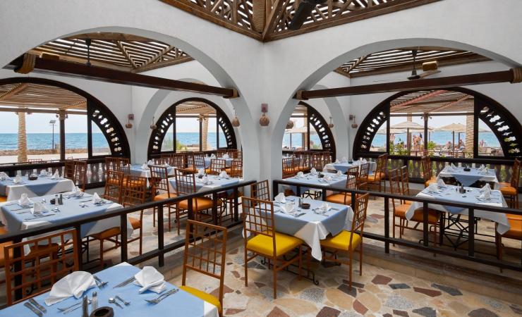 Hotel Arabia Azur Beach