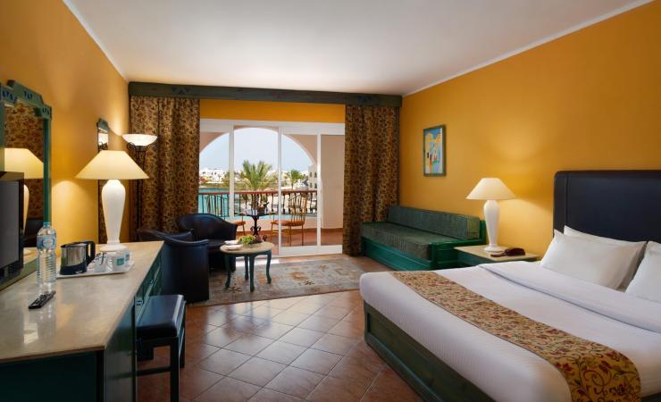 Hotel Arabia Azur Beach