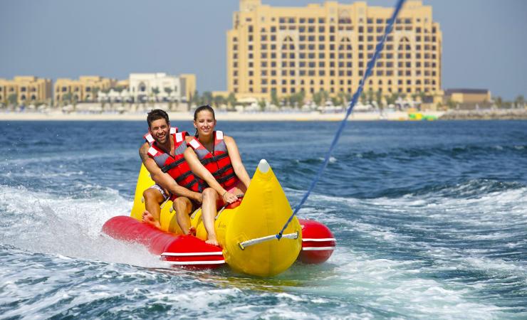 Vodné športy v The Bay Club - Doubletree by Hilton Marjan Island