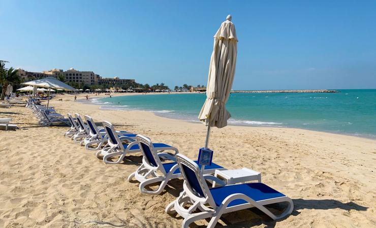 Pláž pri Hilton Resort & Spa Ras Al Khaimah