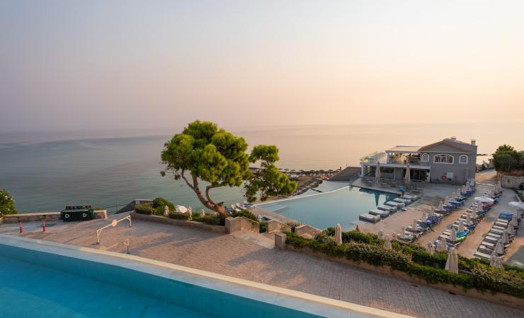 Hotel alexandra beach