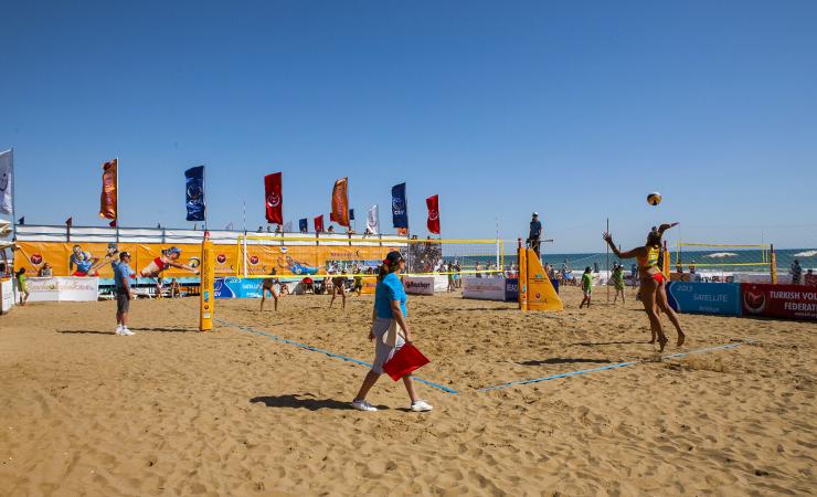 Volejbal na pláži v Side Star Resort