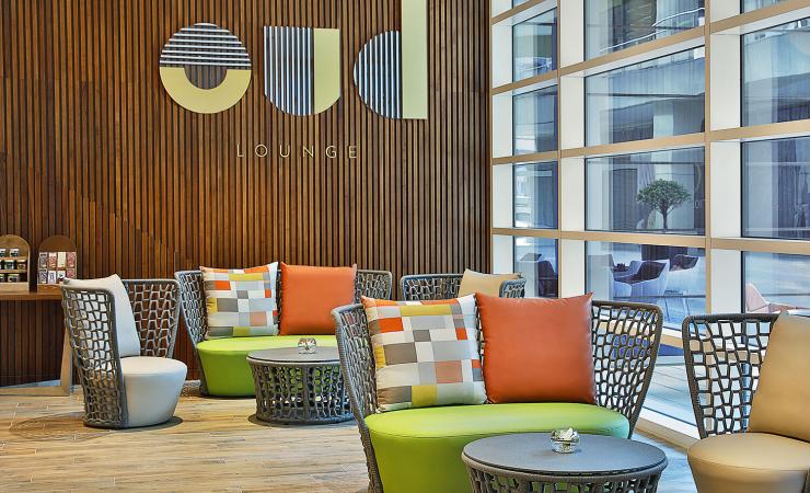 Posedenie v Doubletree by Hilton Dubai - Business bay