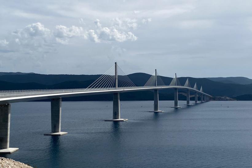 Nový most Pelješac uľahčí cestu na juh Chorvátska