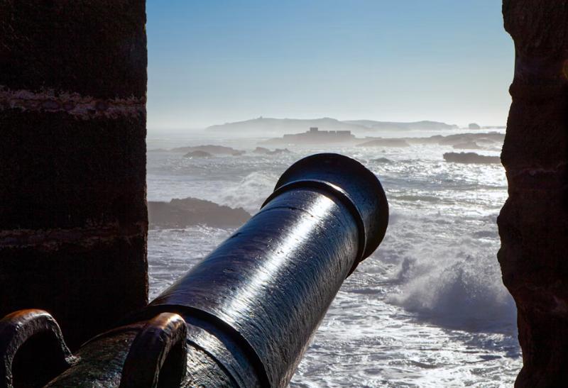 Hradby a delo v prístave v Essaouire.
