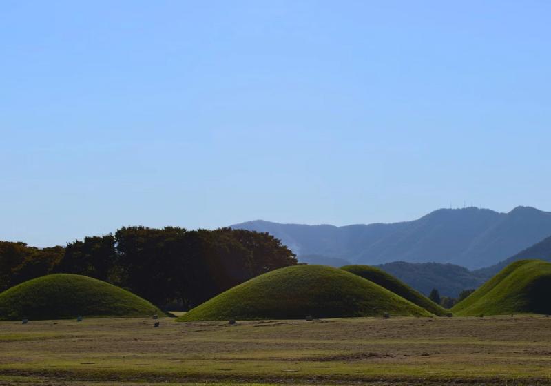 Zelené návršia v Gyeongiju. Južná Kórea. Foto: unsplash.com